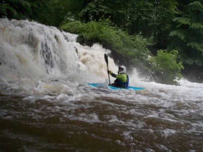 Sous la Cascade de Blangy.
